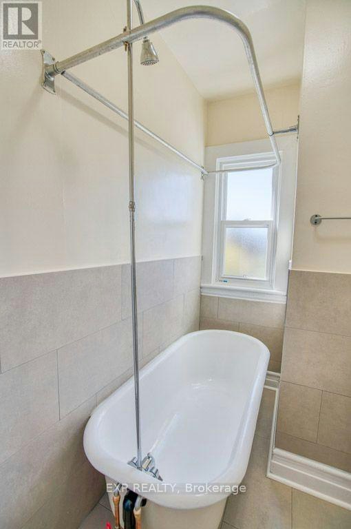 3-76 Fairmont Avenue, Ottawa, ON, K1Y 1X5 - 11