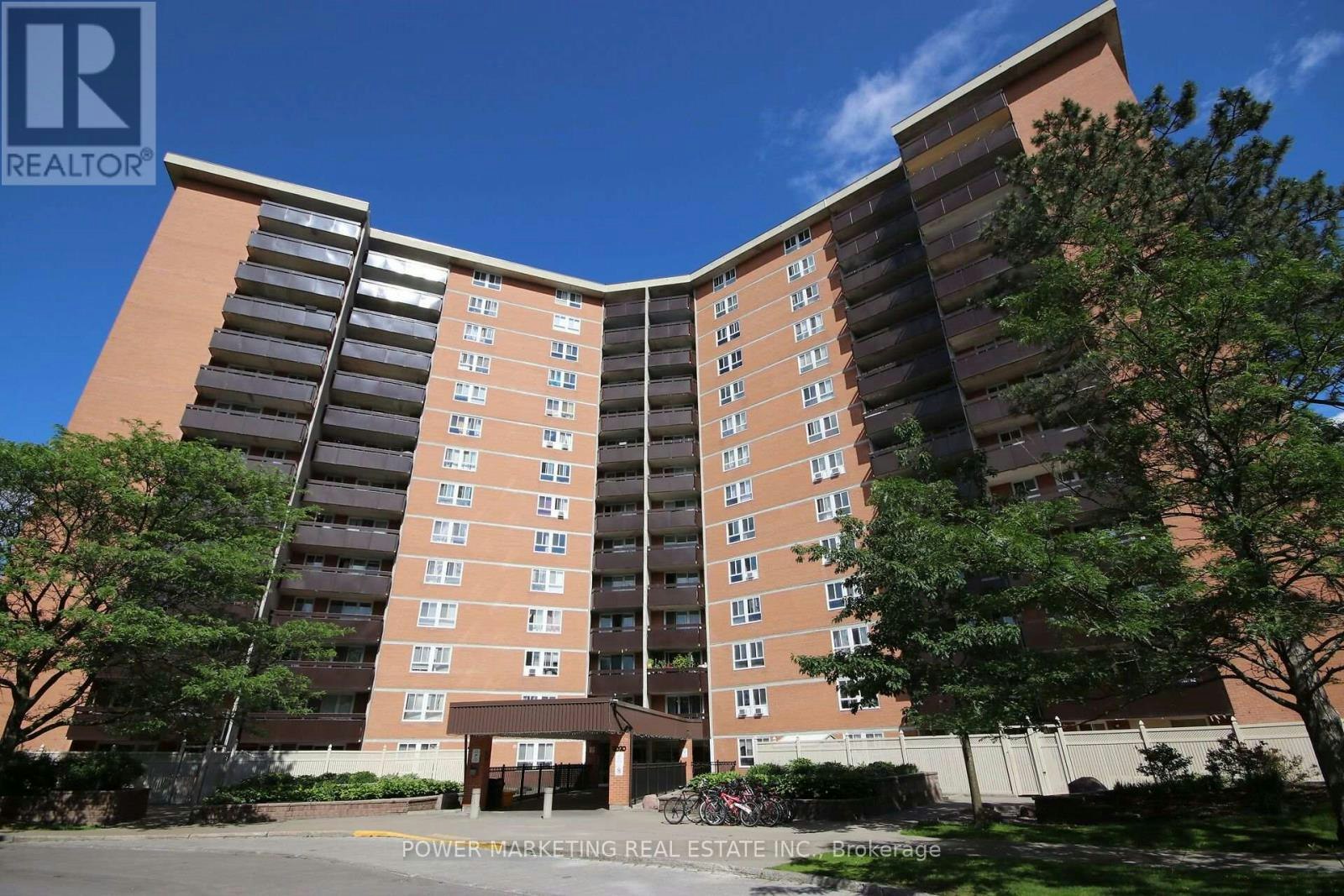 810-2020 Jasmine Crescent, Ottawa, ON, K1J 8K5