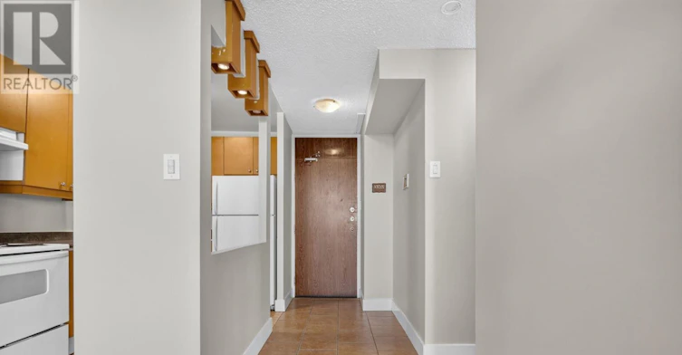 810-2020 Jasmine Crescent, Ottawa, ON, K1J 8K5 - 4