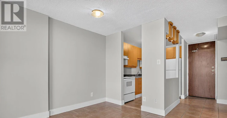 810-2020 Jasmine Crescent, Ottawa, ON, K1J 8K5 - 5
