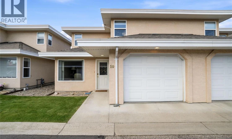 10-51 SW 8 Avenue