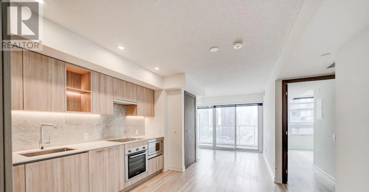 2612-17 Bathurst Street, Toronto, ON, M5V 0N1 - 10