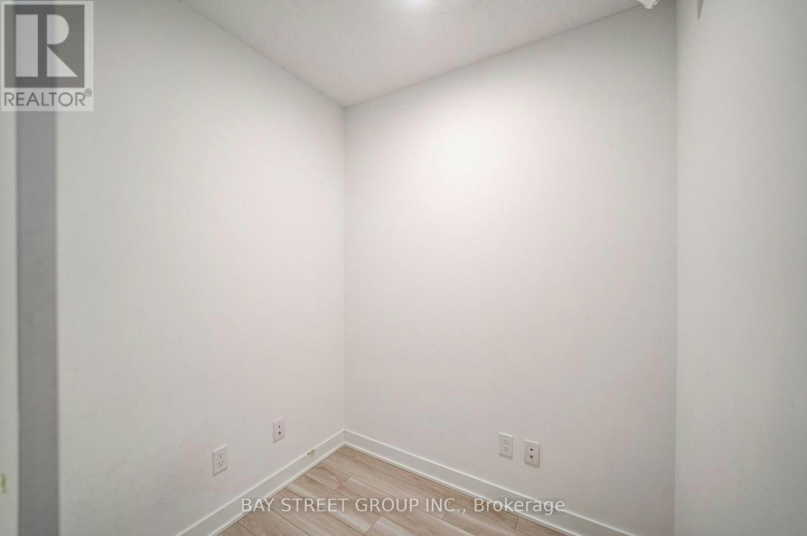 2612-17 Bathurst Street, Toronto, ON, M5V 0N1 - 8