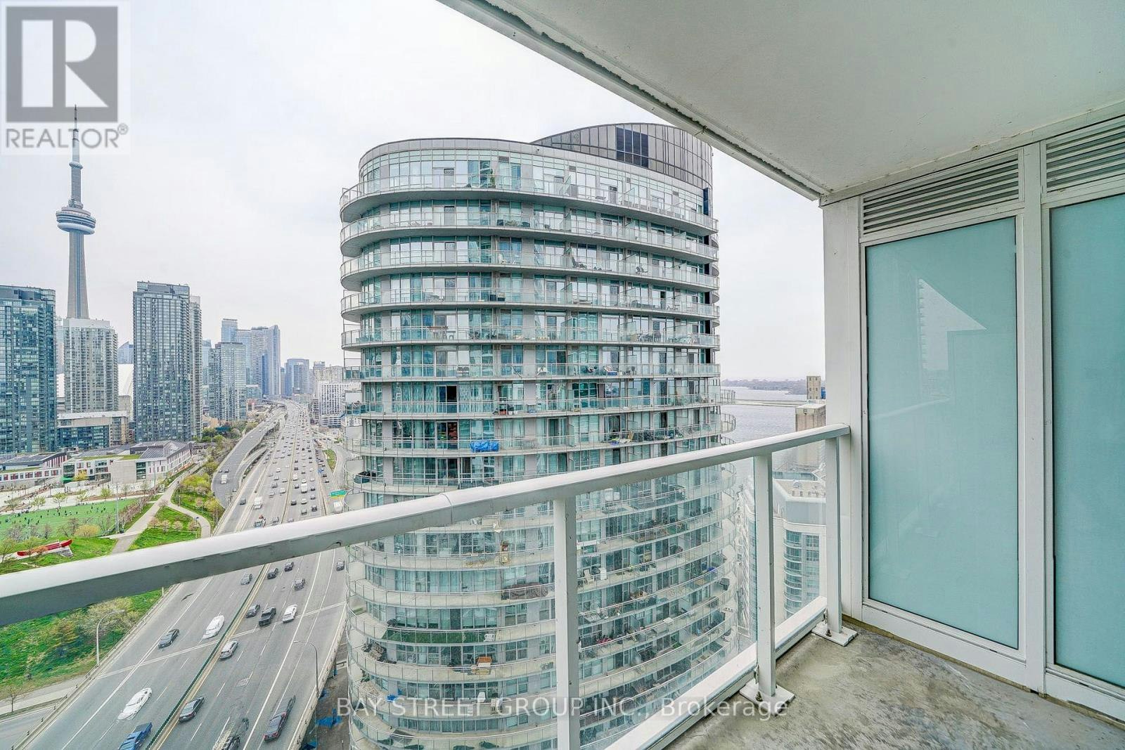 2612-17 Bathurst Street, Toronto, ON, M5V 0N1 - 31