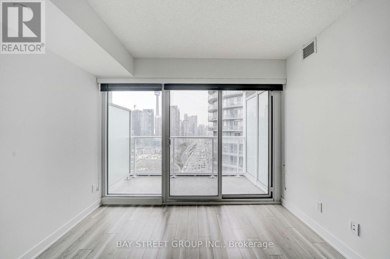 2612-17 Bathurst Street, Toronto, ON, M5V 0N1 - 21