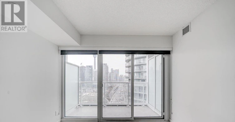 2612-17 Bathurst Street, Toronto, ON, M5V 0N1 - 21