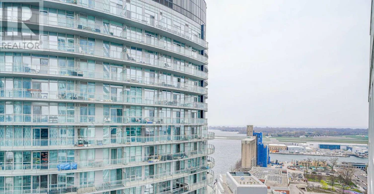 2612-17 Bathurst Street, Toronto, ON, M5V 0N1 - 34