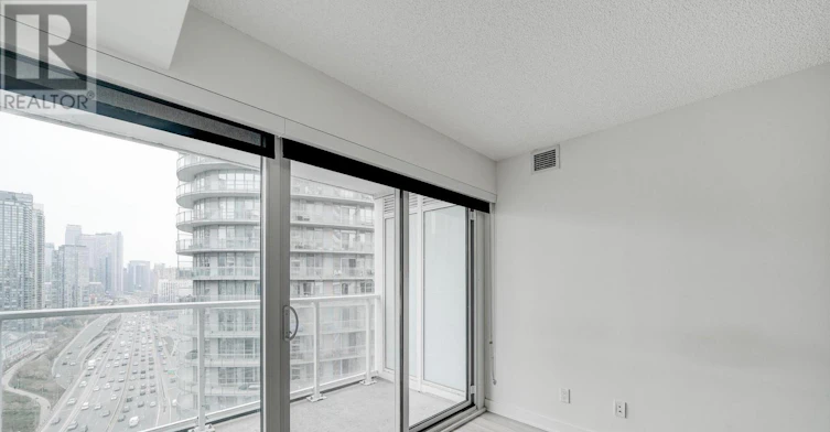 2612-17 Bathurst Street, Toronto, ON, M5V 0N1 - 22