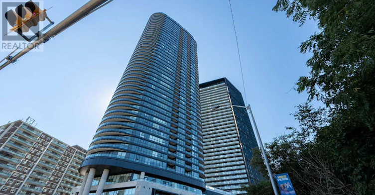 2811-575 Bloor Street E, Toronto, ON, M4W 0B2