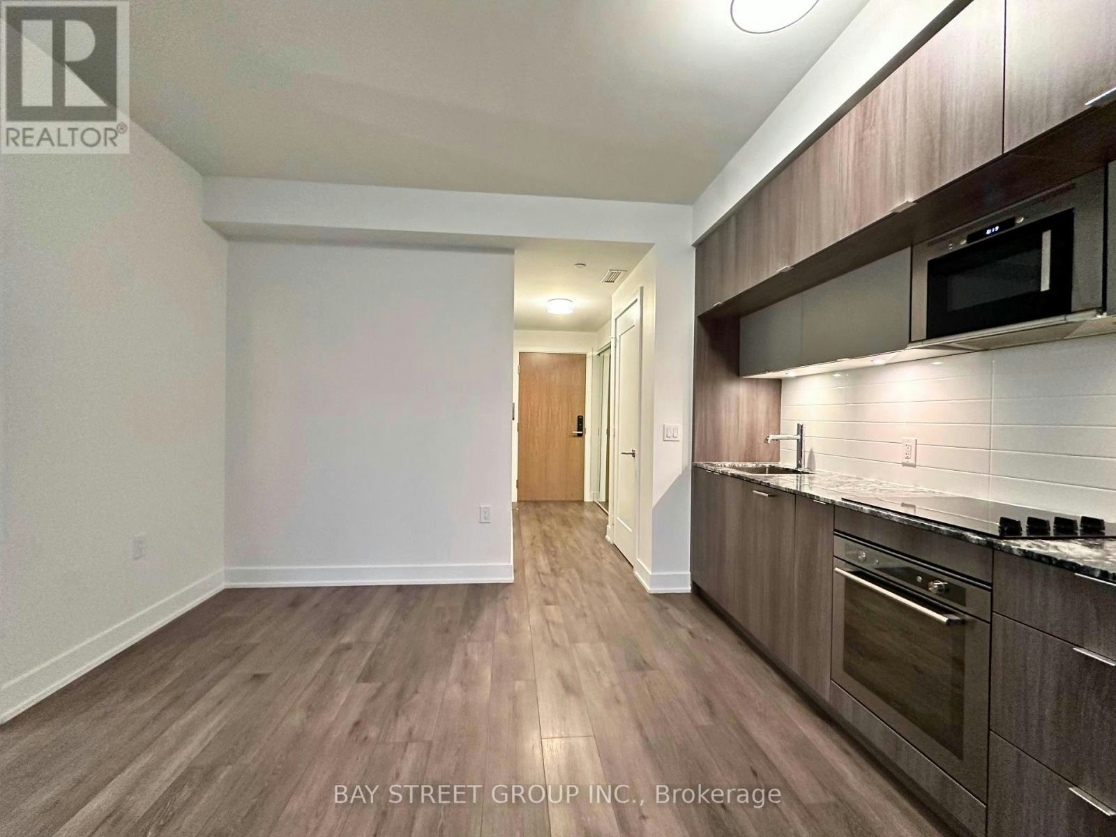 2811-575 Bloor Street E, Toronto, ON, M4W 0B2 - 2