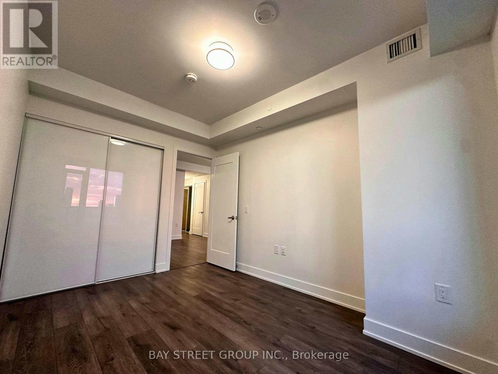 2811-575 Bloor Street E, Toronto, ON, M4W 0B2 - 8