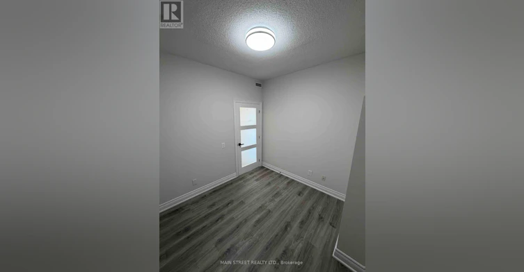 RG3-2 Clairtrell Road, Toronto, ON, M2N 7H5 - 14
