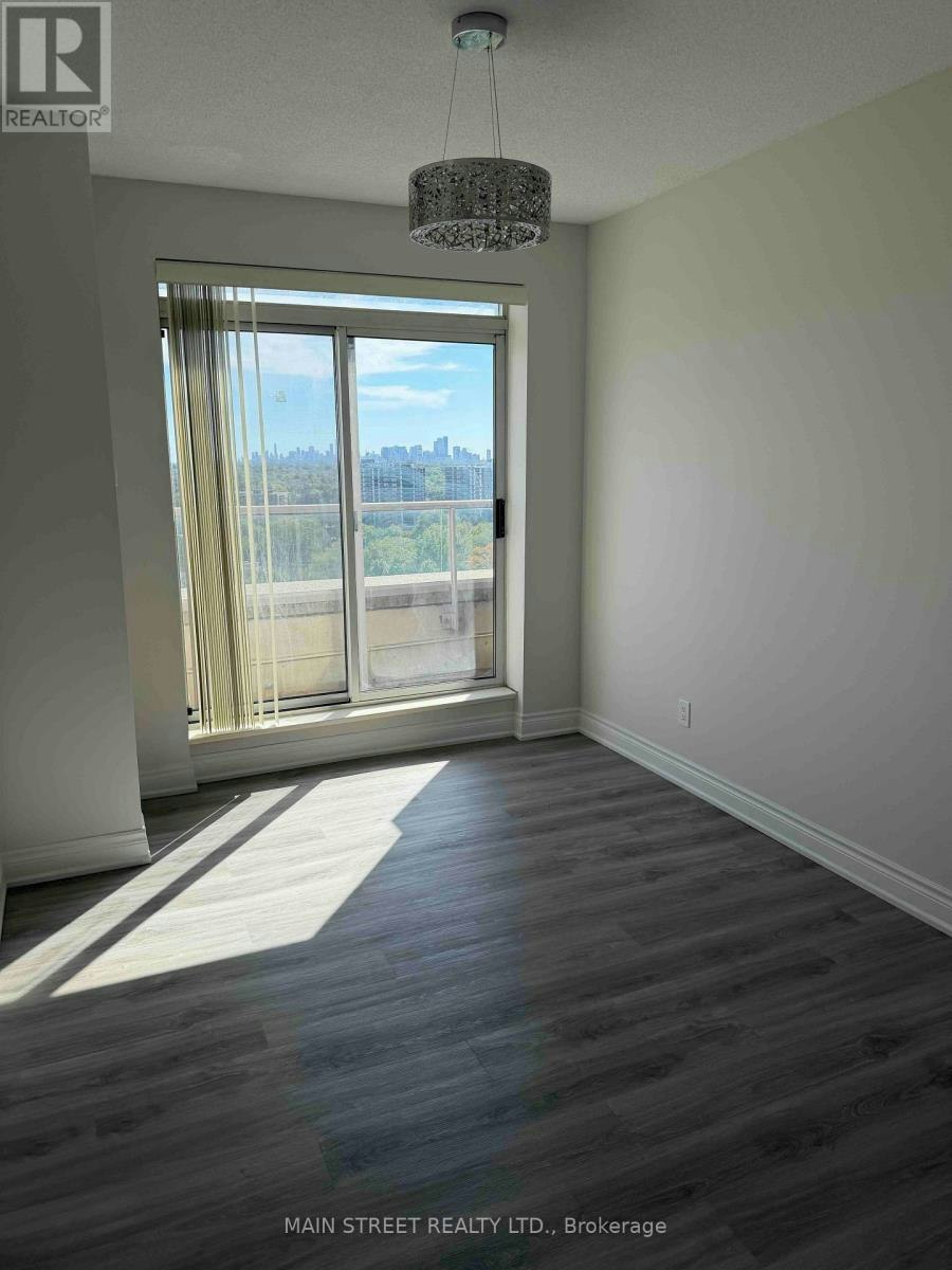 RG3-2 Clairtrell Road, Toronto, ON, M2N 7H5 - 21