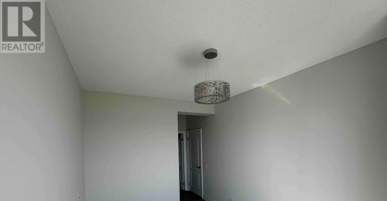 RG3-2 Clairtrell Road, Toronto, ON, M2N 7H5 - 22