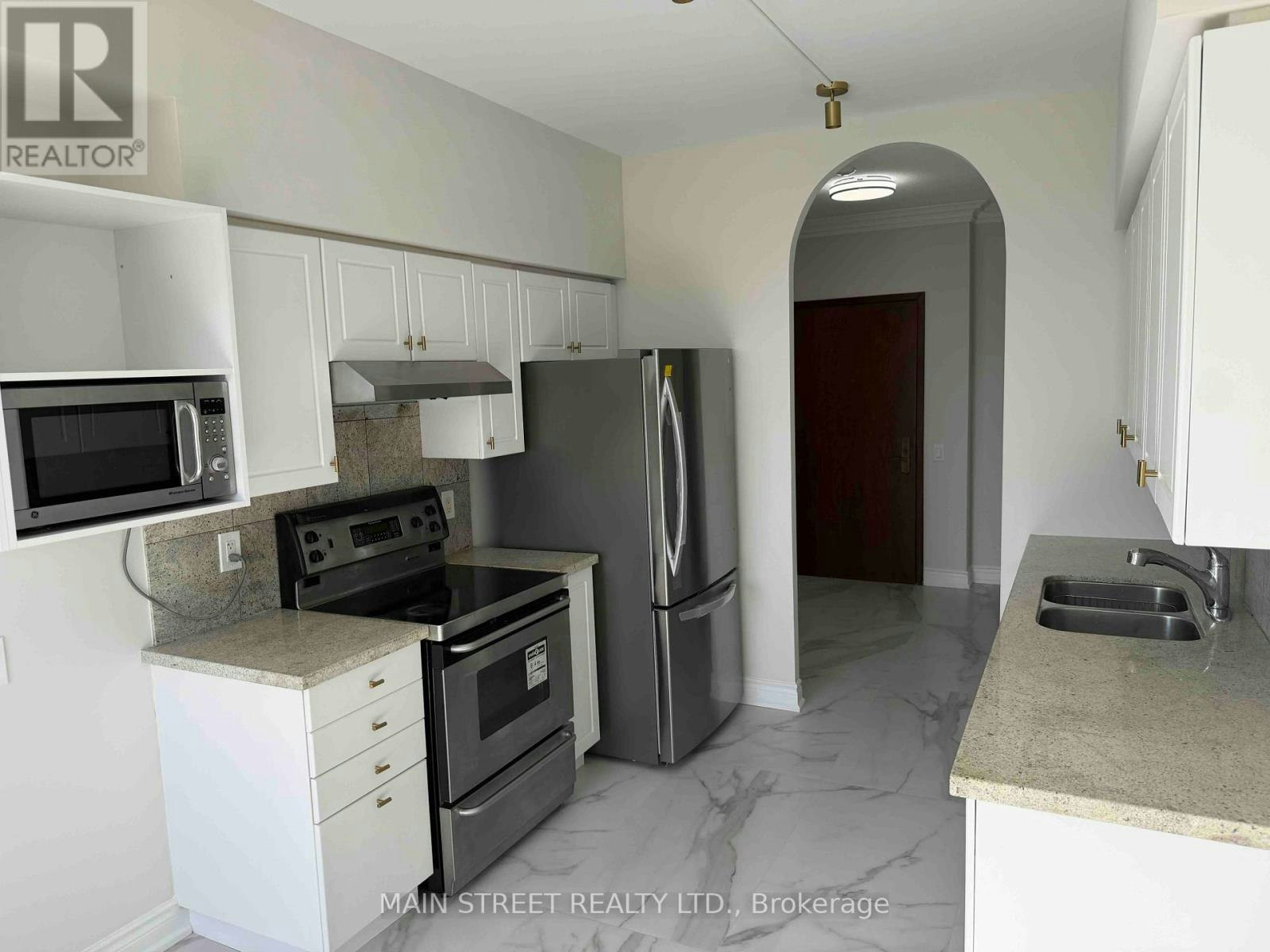 RG3-2 Clairtrell Road, Toronto, ON, M2N 7H5 - 19