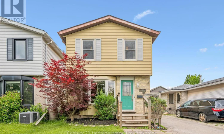 279 Strathallan Street