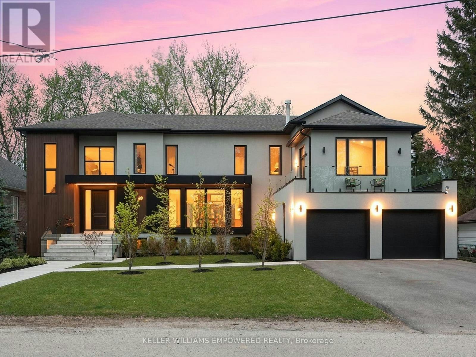 49 Fergus Avenue, Richmond Hill, ON, L4E 3C2