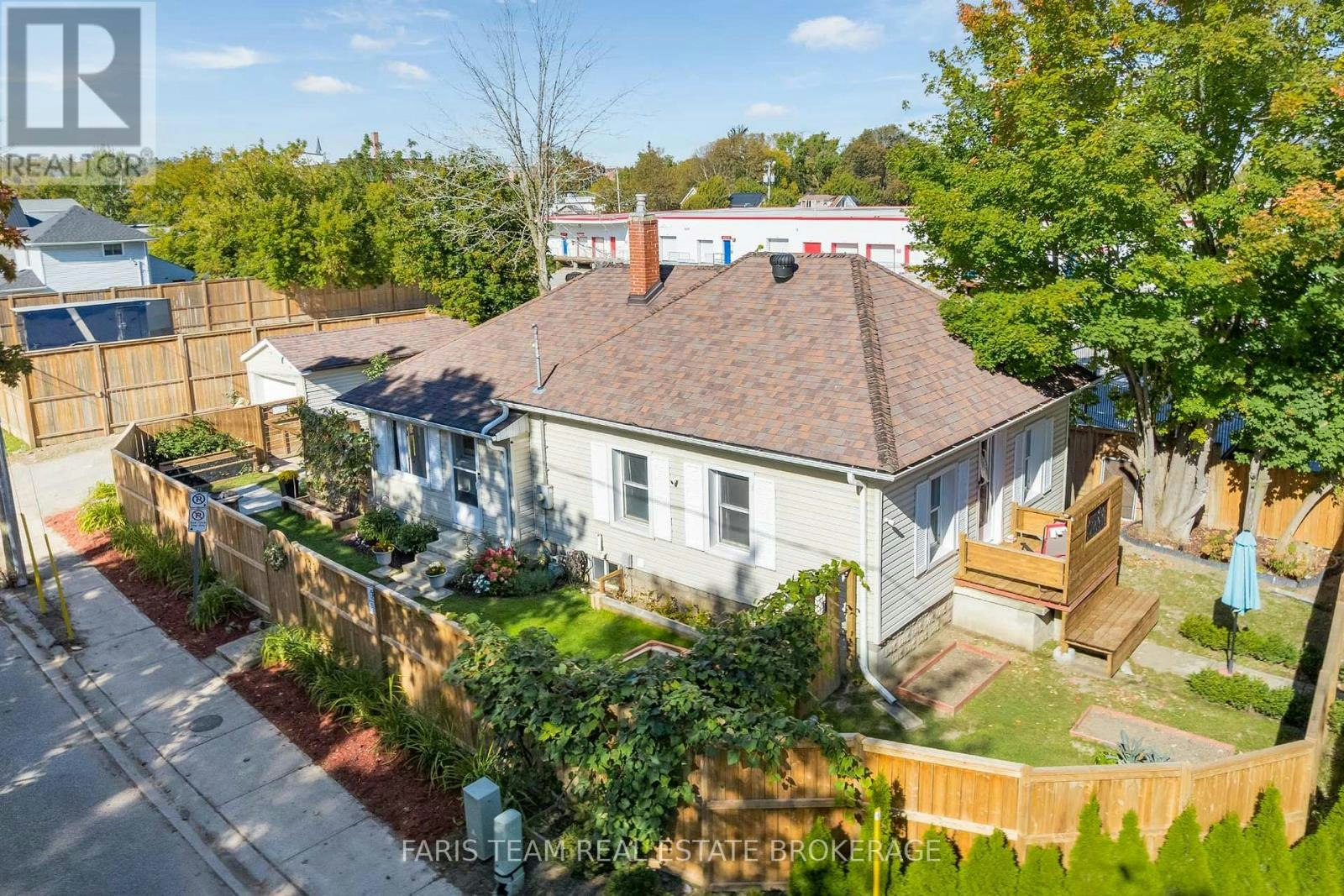 120 Barrie Road, Orillia, ON, L3V 2P9