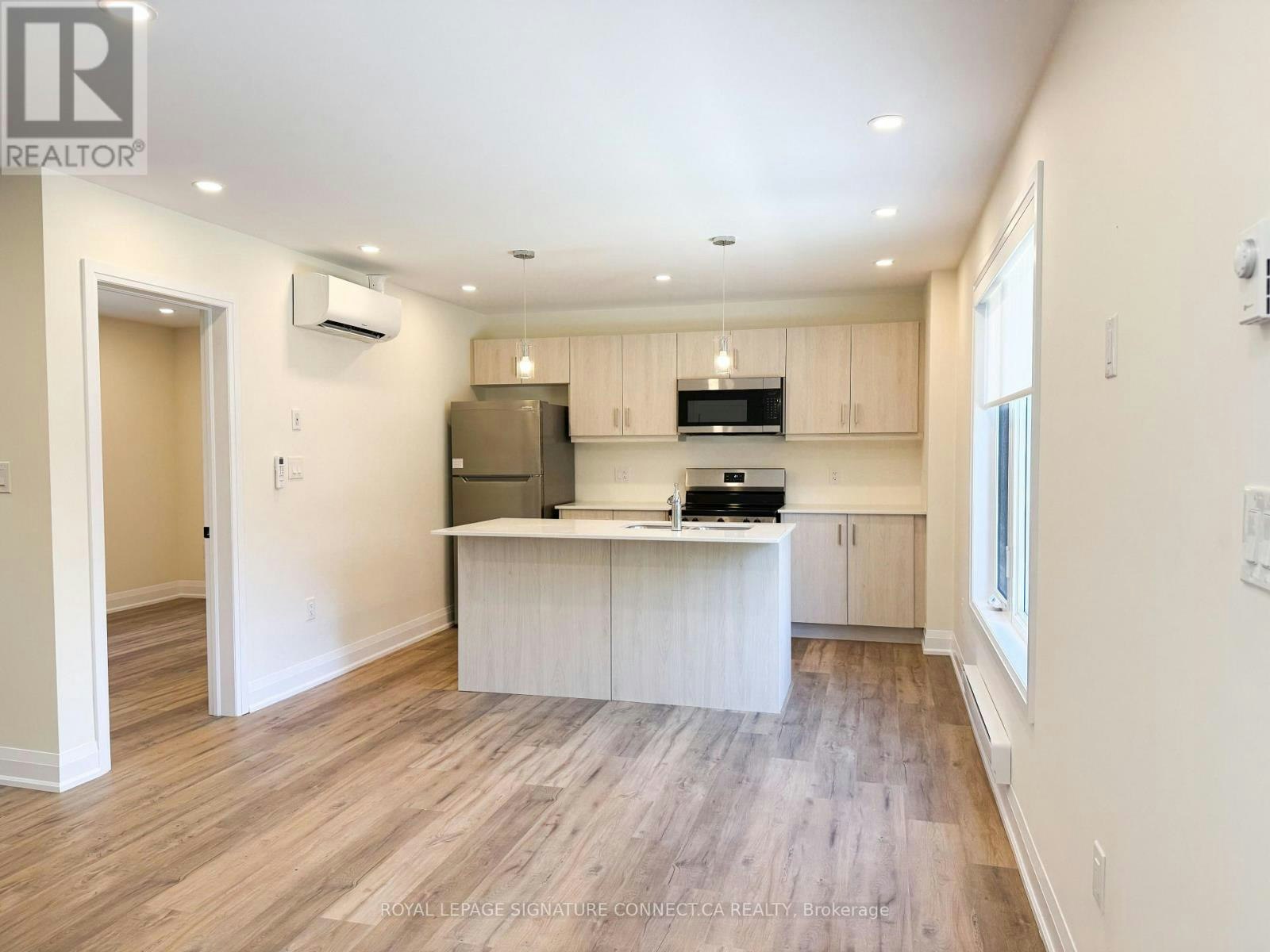GSUITE-30 Snider Avenue, Toronto, ON, M6E 4R9 - 2