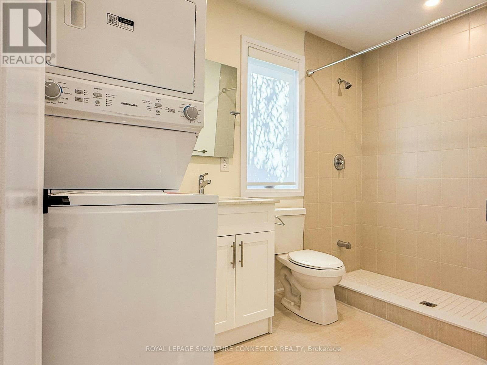 GSUITE-30 Snider Avenue, Toronto, ON, M6E 4R9 - 6