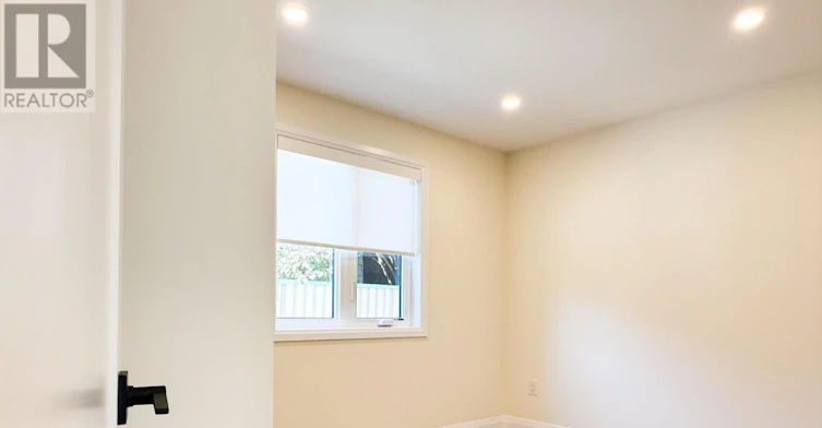 GSUITE-30 Snider Avenue, Toronto, ON, M6E 4R9 - 3