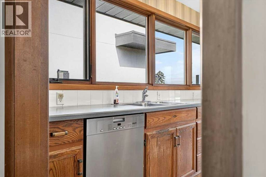 5007 14a Street SW, Calgary, AB, T2T 3Y5 - 13