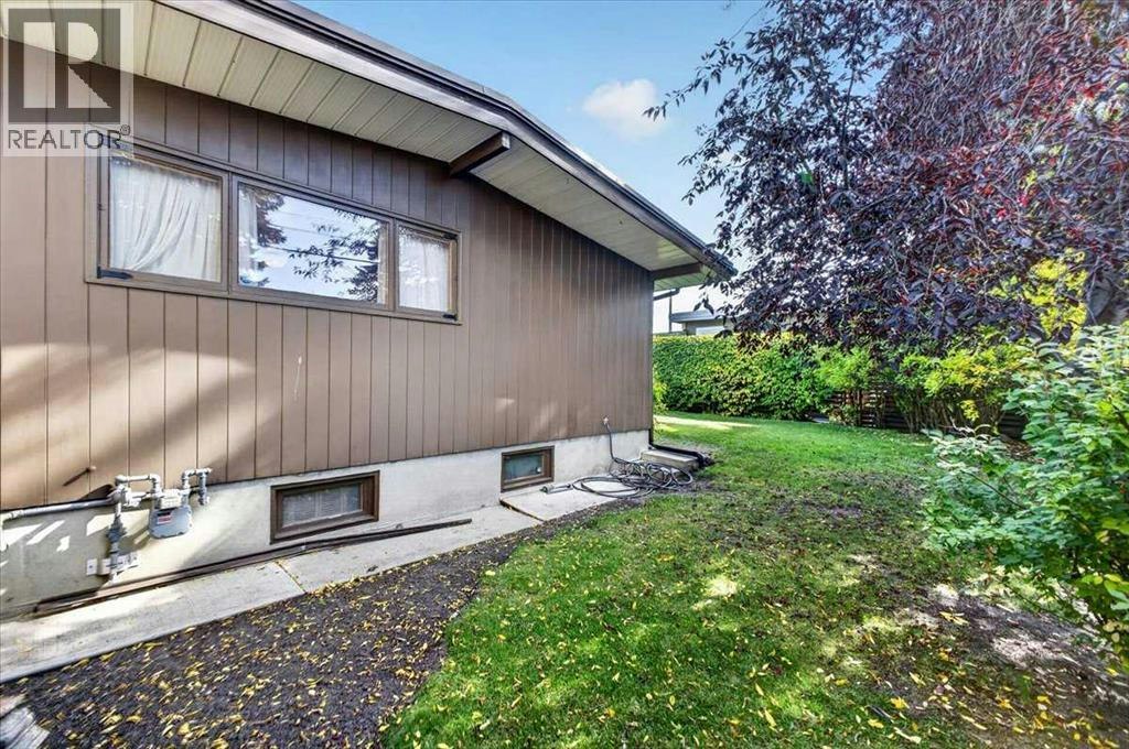 5007 14a Street SW, Calgary, AB, T2T 3Y5 - 50
