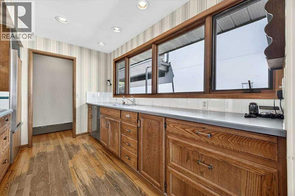 5007 14a Street SW, Calgary, AB, T2T 3Y5 - 11