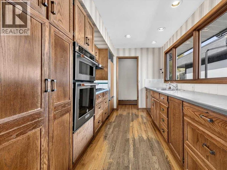 5007 14a Street SW, Calgary, AB, T2T 3Y5 - 10