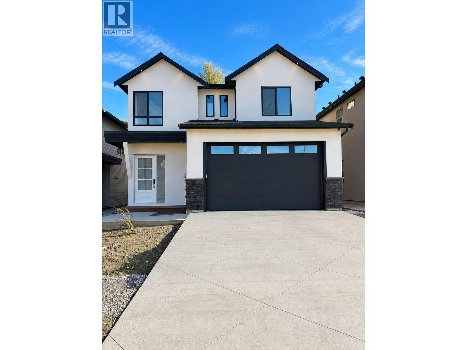 996 Bull Crescent, Kelowna, BC, V1W 0B6