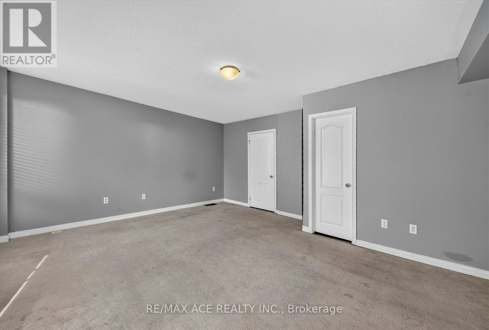 14 Pilkington Drive, Toronto, ON, M1L 0B7 - 9