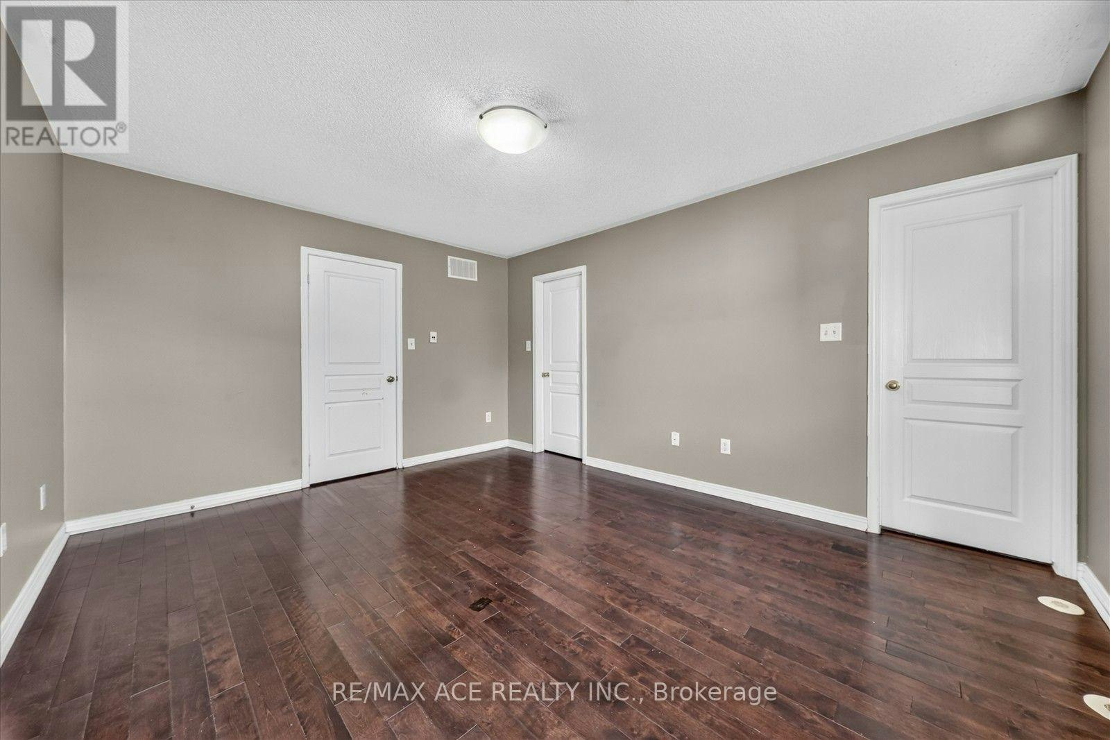 14 Pilkington Drive, Toronto, ON, M1L 0B7 - 27