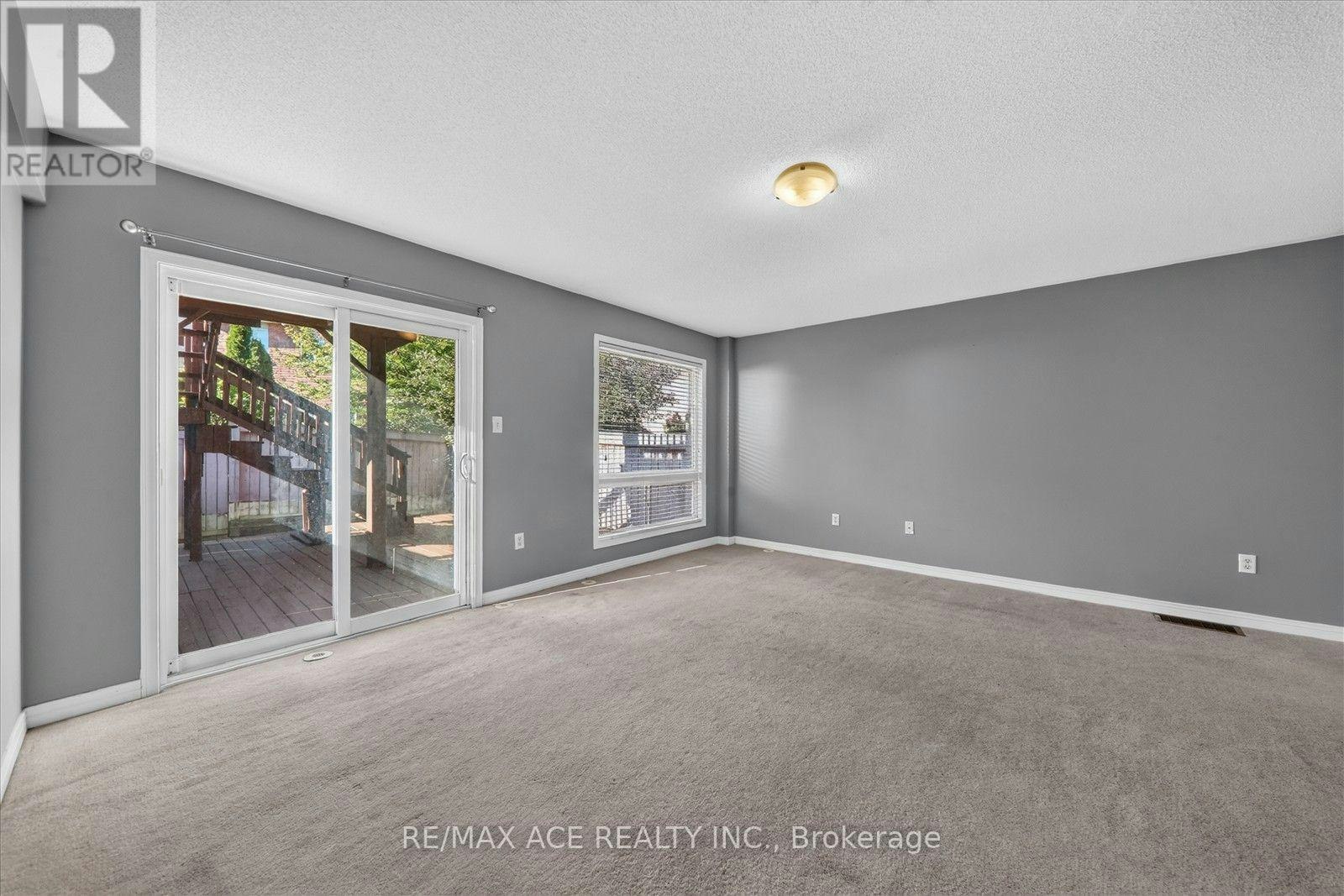 14 Pilkington Drive, Toronto, ON, M1L 0B7 - 8