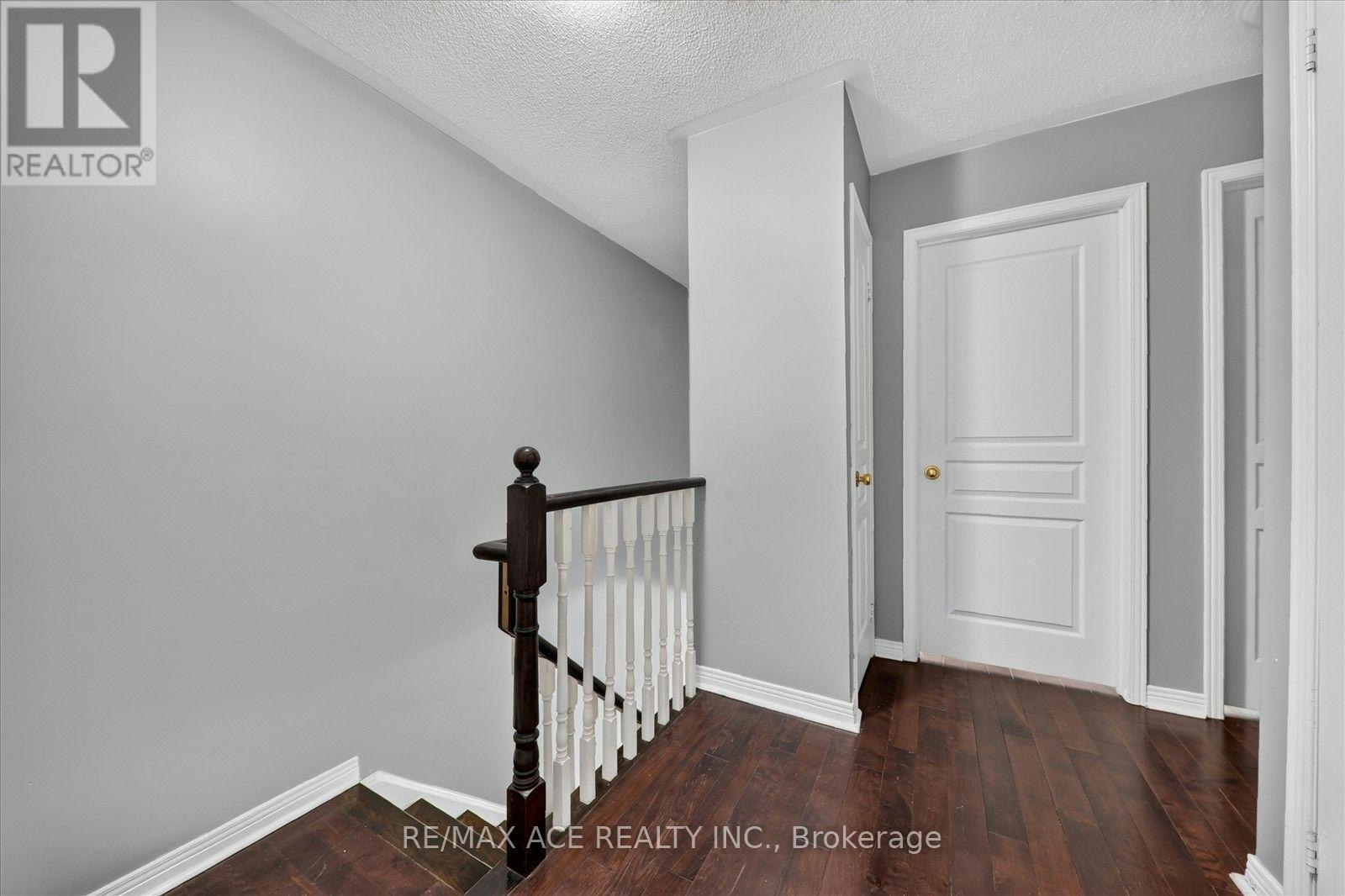 14 Pilkington Drive, Toronto, ON, M1L 0B7 - 24