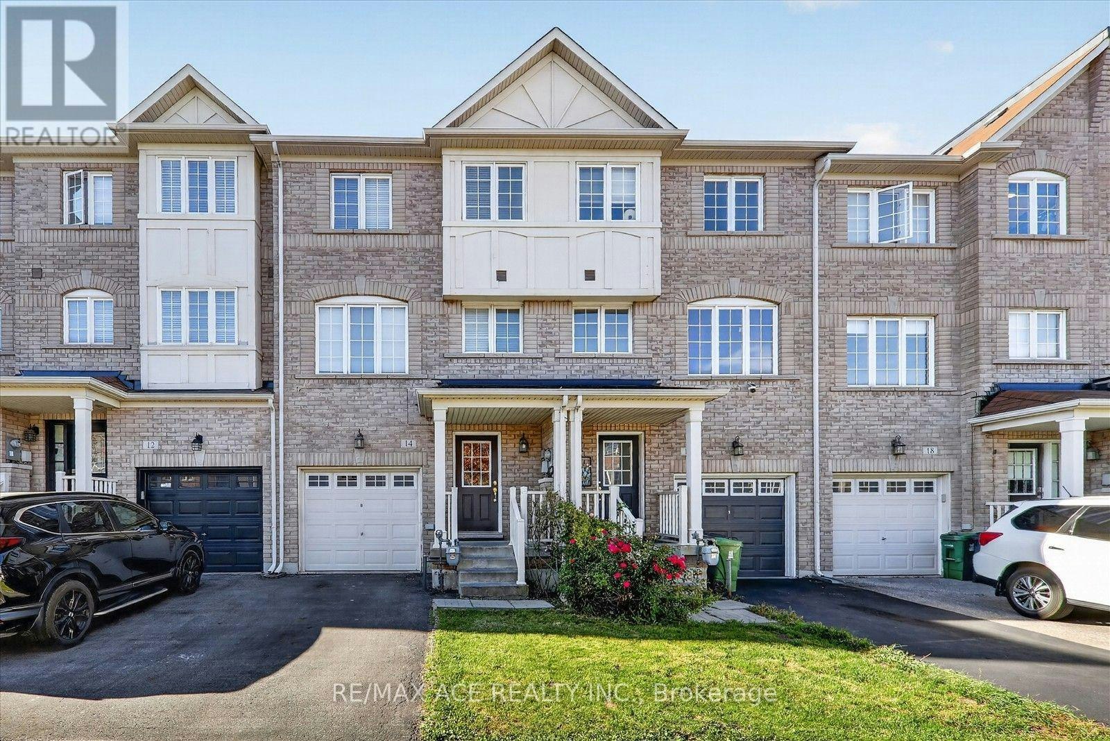14 Pilkington Drive, Toronto, ON, M1L 0B7