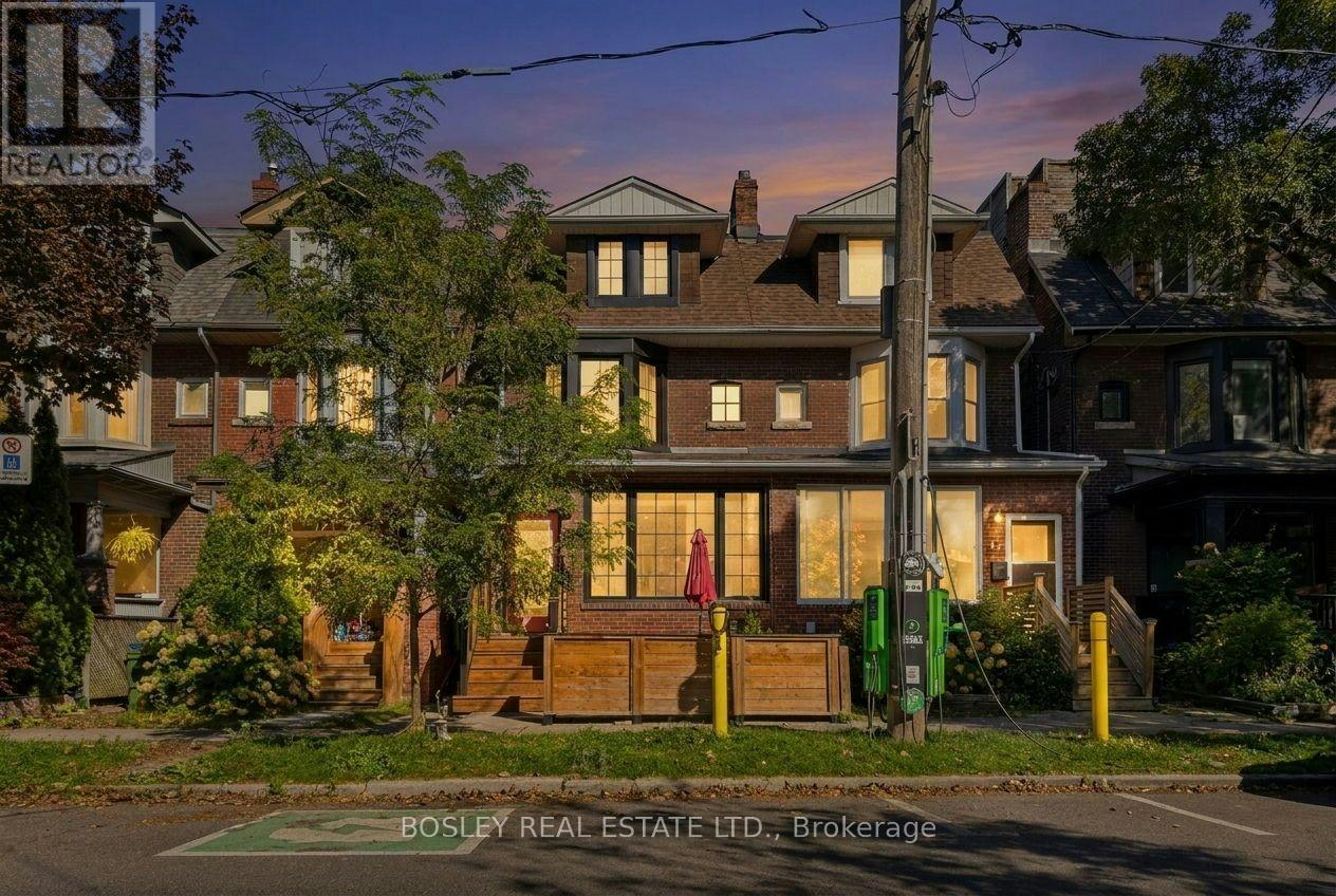 45 Alton Avenue, Toronto, ON, M4L 2M3
