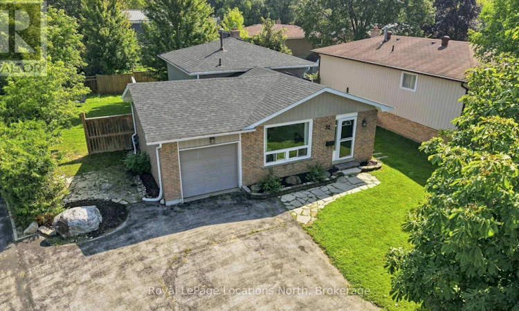 32 Courtice Crescent