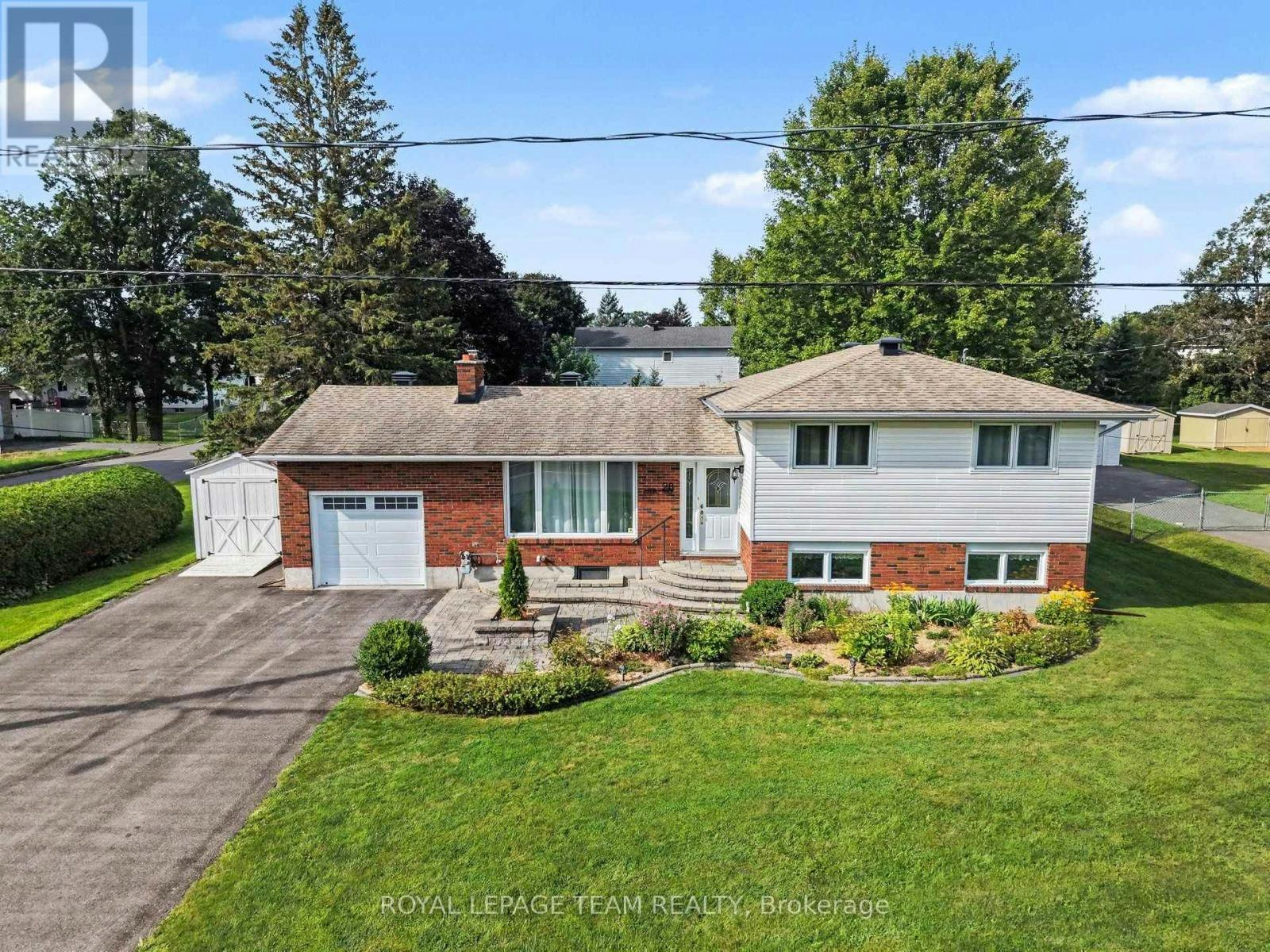 28 Gamble Drive, Ottawa, ON, K0A 2Z0