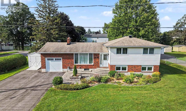 28 Gamble Drive