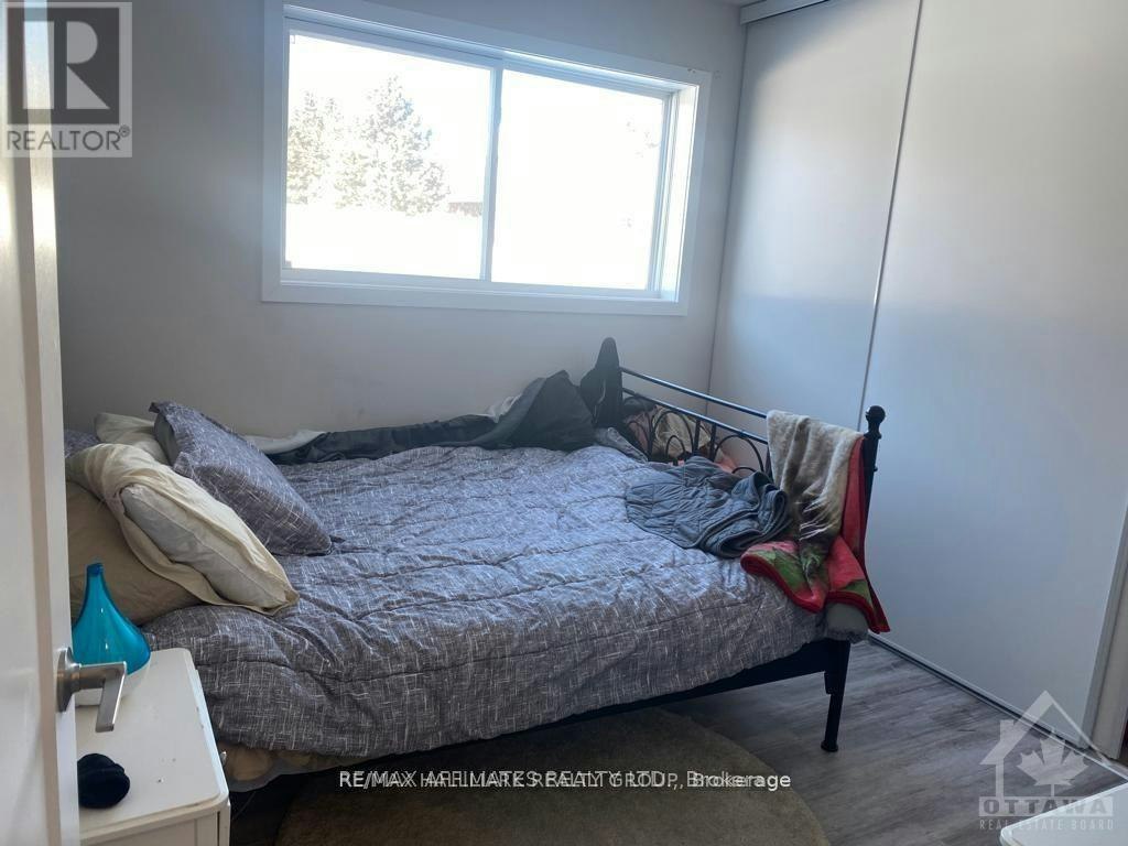 102-316 Lorry Greenberg Drive, Ottawa, ON, K1T 2P4 - 11