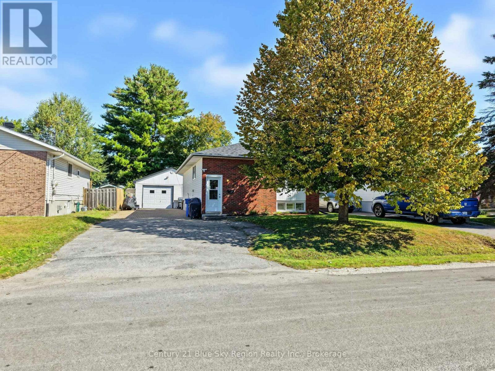 72 Van Horne Crescent, North Bay, ON, P1A 1G3