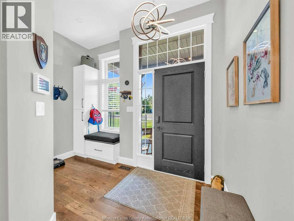 240 Old Tecumseh Road, Lakeshore, ON, N8N 3S7 - 8