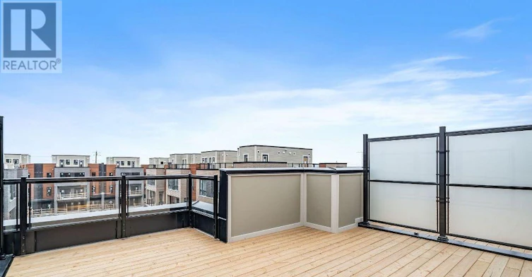 18-22 Lytham Green Circle, Newmarket, ON, L3Y 0H5 - 14