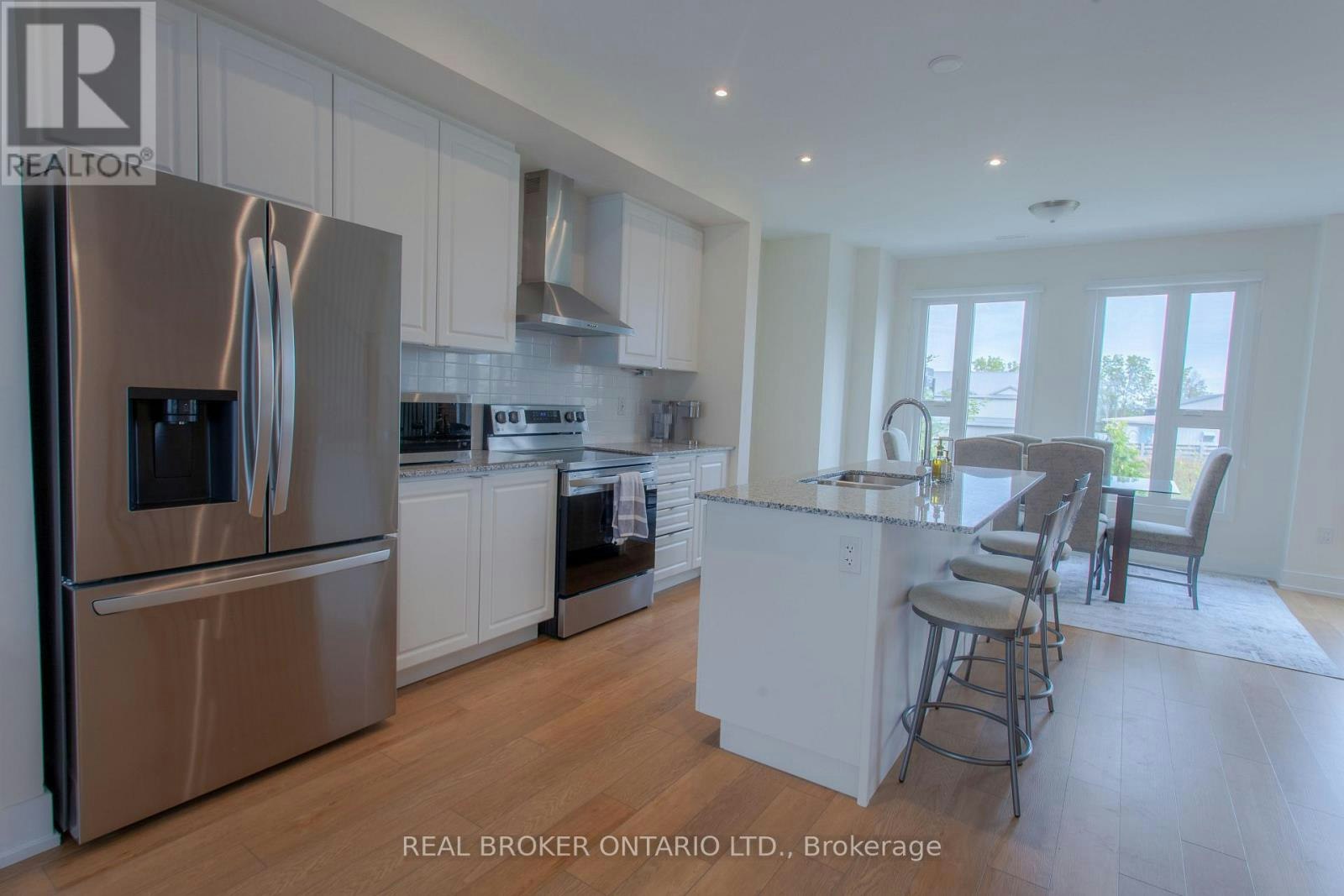 11 Mariners Pier Way, Orillia, ON, L3V 8P4 - 12