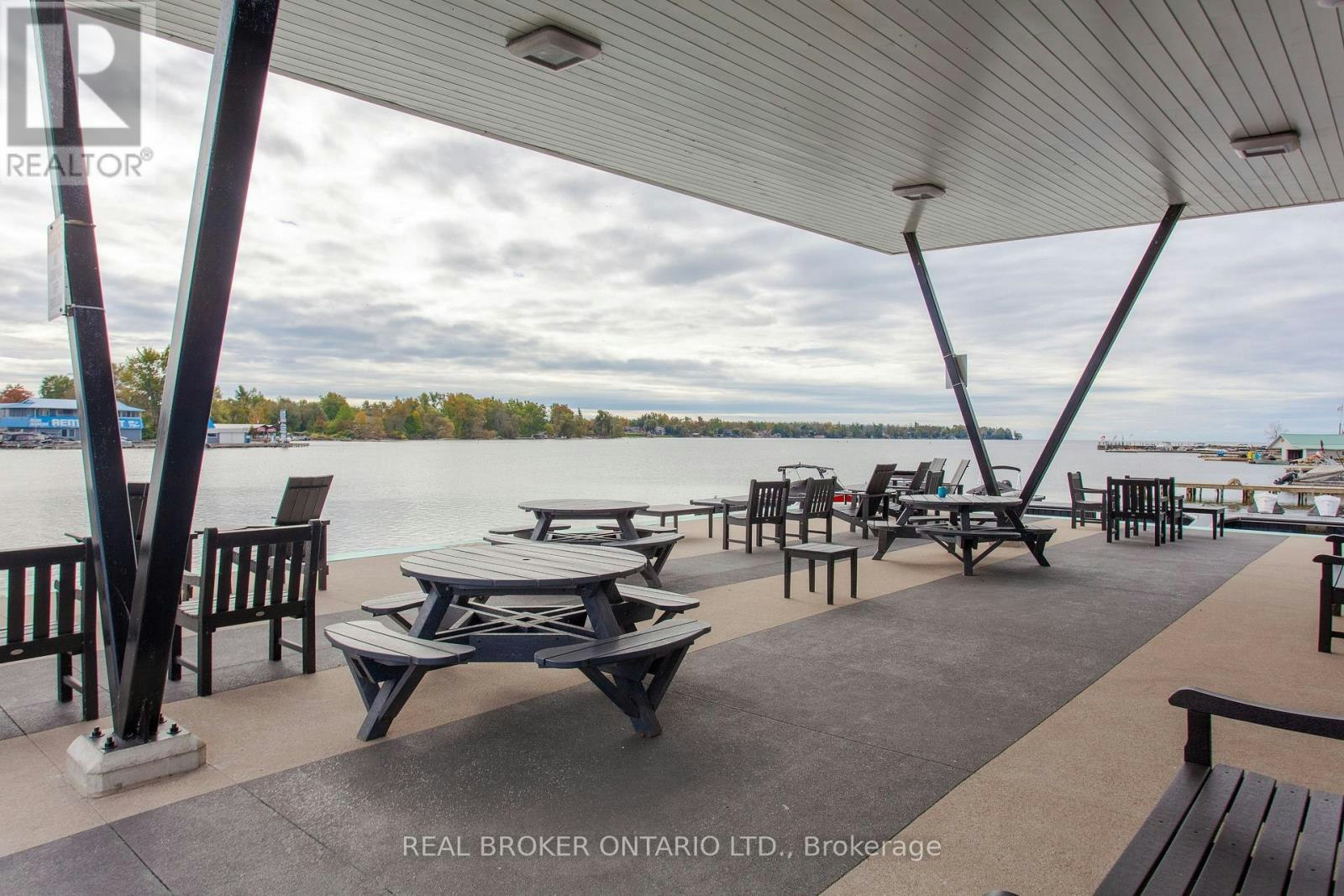 11 Mariners Pier Way, Orillia, ON, L3V 8P4 - 35