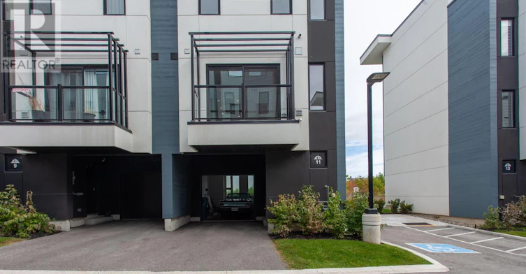 11 Mariners Pier Way, Orillia, ON, L3V 8P4 - 3