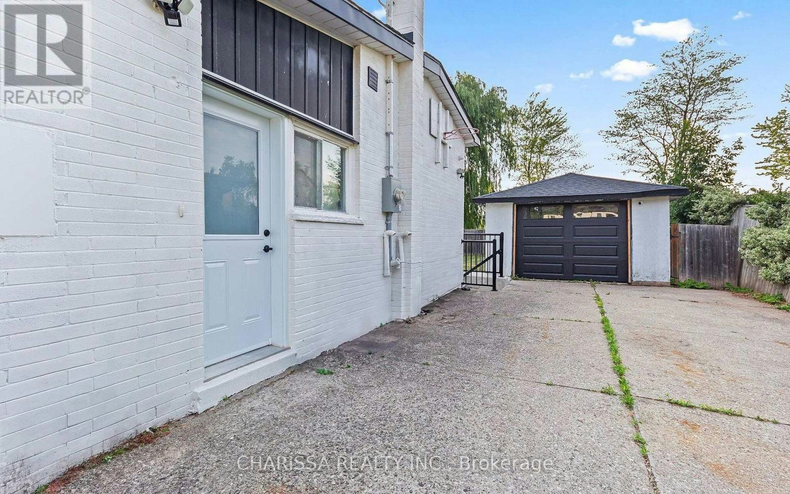 UPPER-523 Pinegrove Road, Oakville, ON, L6K 2C2 - 18