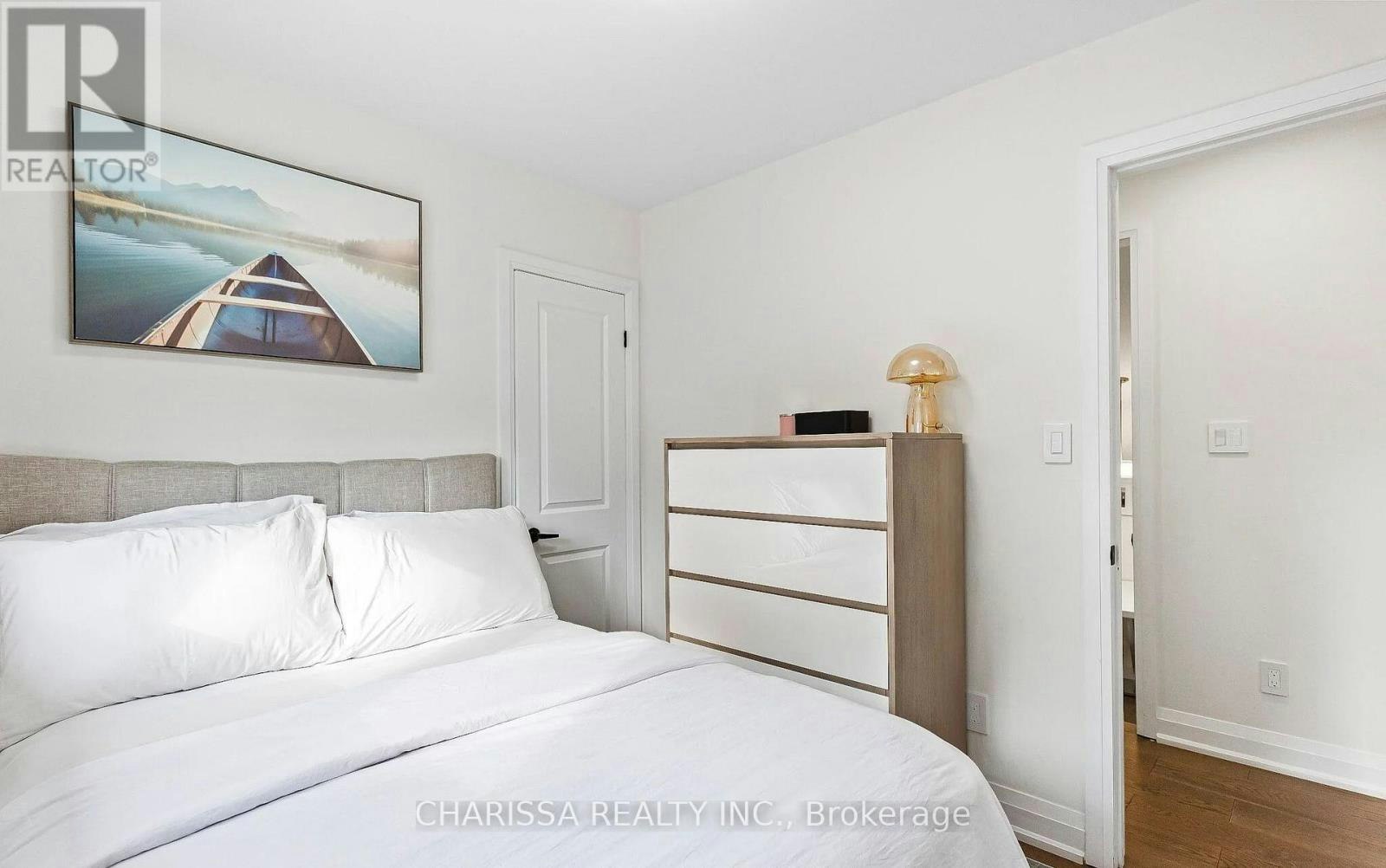 UPPER-523 Pinegrove Road, Oakville, ON, L6K 2C2 - 12