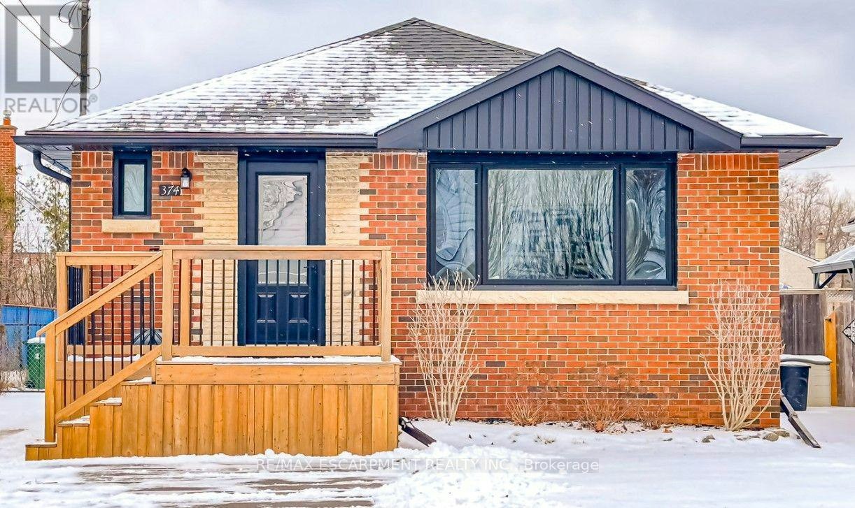BASEMENT-374 16th Street EAST, Hamilton, ON, L9A 4K3