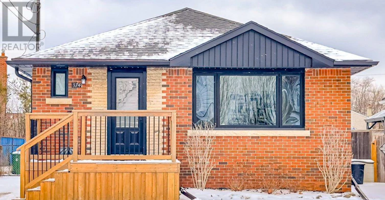 BASEMENT-374 16th Street EAST, Hamilton, ON, L9A 4K3
